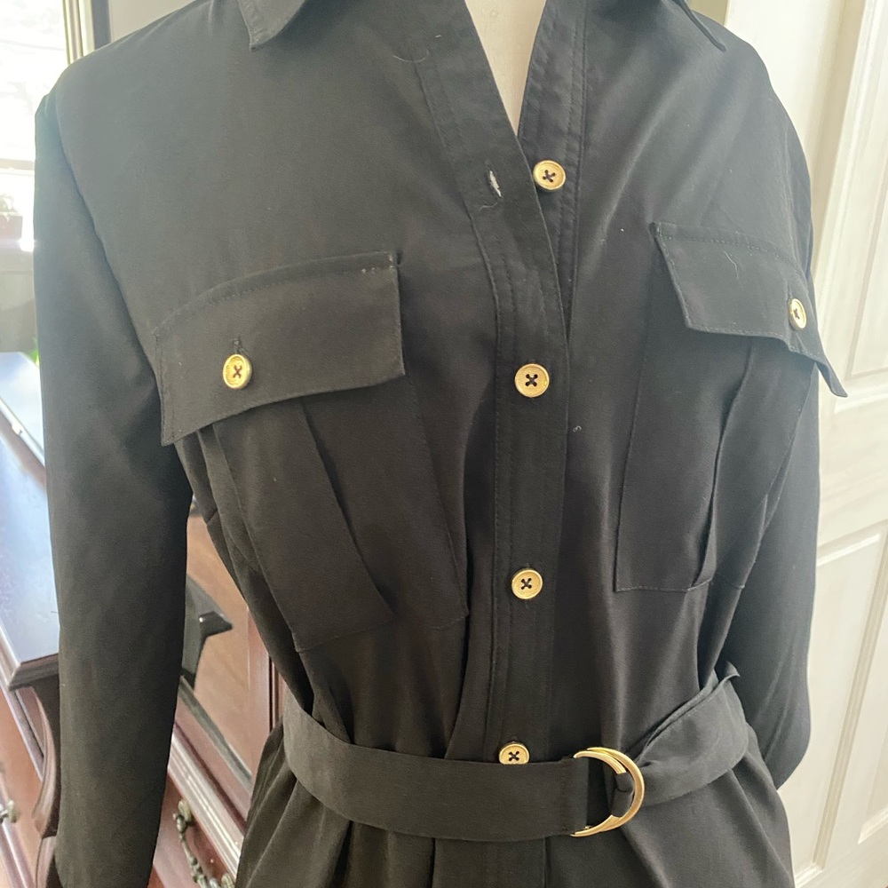 NWT button up fashion dress with belt